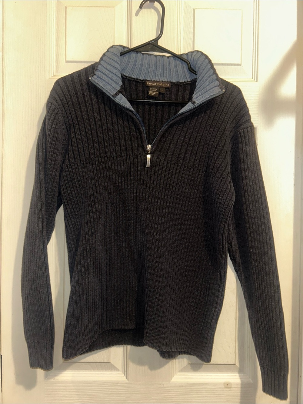 Royal Robbins Men's Ribbed Half-Zip Sweater - Charcoal with Light Blue Collar